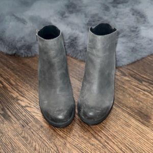 Sorel Joan of Arctic wedge 2 zip bootie